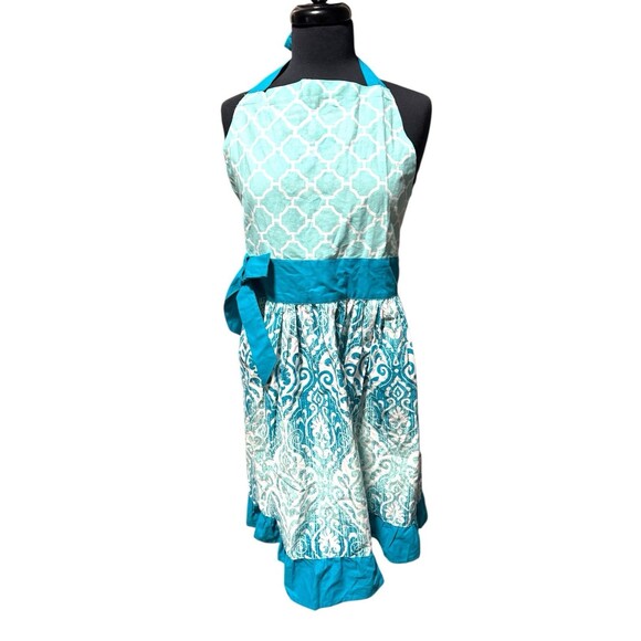 2 Kitchen/Garden Aprons Gourmet Club Spring Shop NWT Excellent Condition Bows - Picture 5 of 7